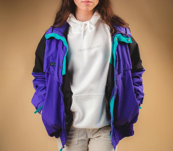 Quels sont les conseils pour adopter un style chic et décontracté ?